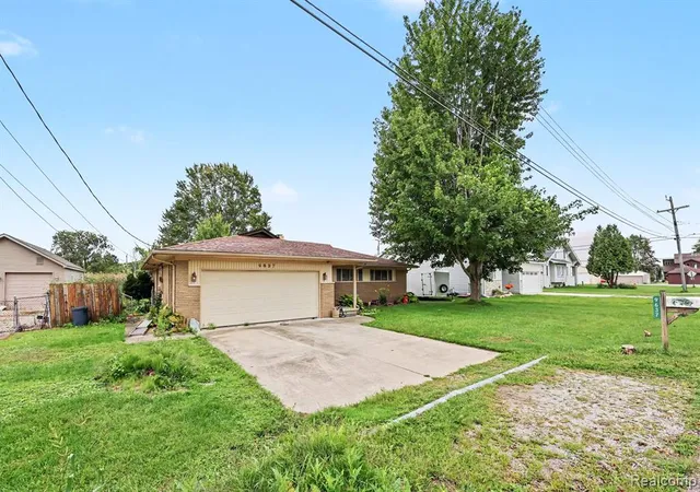 Photo 2 of Single family home for sale at 9637 Maynard Rd, Pearl Beach, MI 48001 4280 | MLS# 61033639 | Listing updated on 2026-10-26