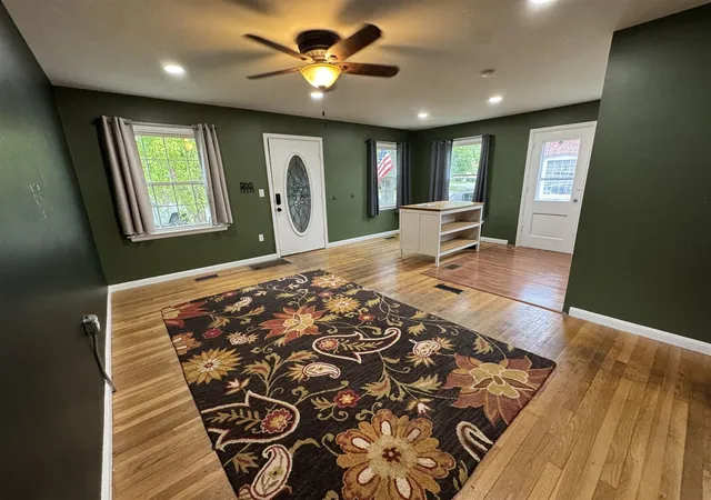Photo 3 of Single family home for sale at 546 Northwestern Dr, Adrian, MI 49221 | MLS# 70554184 | Listing updated on 2026-09-10