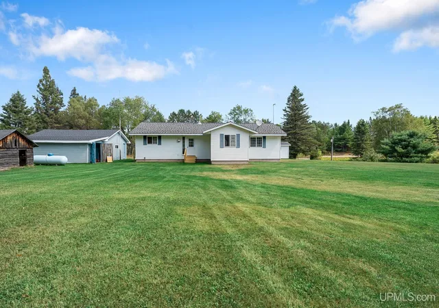 Photo 3 of Single family home for sale at 7121 M95 Hwy, Republic, MI 49879 | MLS# 50220296 | Listing updated on 2026-10-07