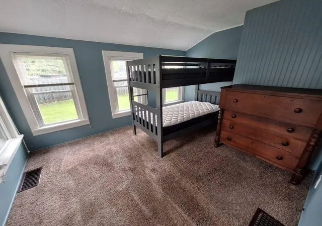 Photo 3 of Single family home for sale at 43 W Willard, Battle Creek, MI 49037 | MLS# 70551422 | Listing updated on 2026-09-15