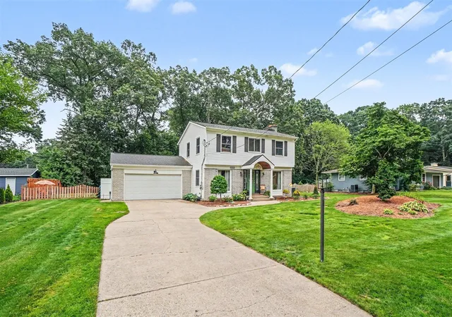 Photo 2 of Sale Pending at 15074 155th Avenue, Grand Haven, MI 49417 | MLS# 70551822 | Listing updated on 2026-09-03