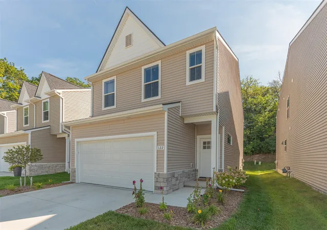 Photo 1 of Single family home for sale at 122 Parsons Ln, Saline, MI 48176 | MLS# 70543733 | Listing updated on 2026-09-28