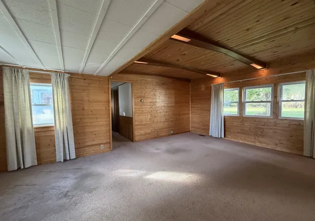 Photo 3 of Single family home for sale at 3551 N Airport Rd, Pinconning, MI 48650 | MLS# 50224567 | Listing updated on 2026-10-21