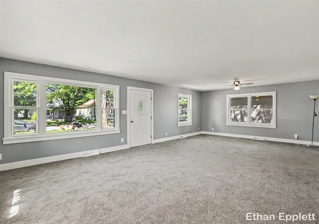 Photo 4 of Single family home for sale at 1532 Leahy St, Muskegon, MI 49442 | MLS# 70555582 | Listing updated on 2026-09-14