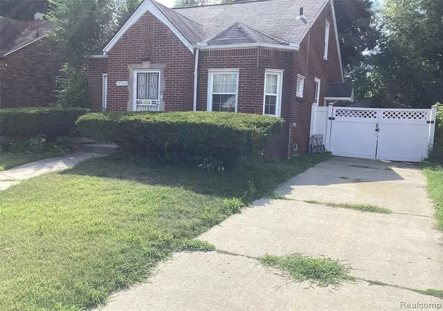 Photo 1 of Single family home for sale at 17563 S Mansfield St, Detroit, MI 48235 3143 | MLS# 61023551 | Listing updated on 2026-09-11