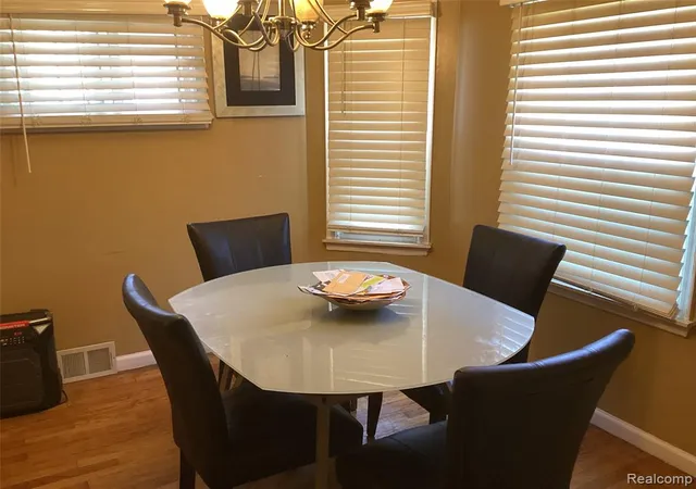 Photo 3 of Single family home for sale at 17563 S Mansfield St, Detroit, MI 48235 3143 | MLS# 61023551 | Listing updated on 2026-09-11