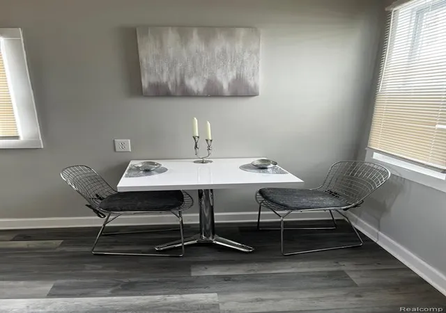 Photo 4 of Single family home for sale at 417 E Hunt St, Adrian, MI 49221 2231 | MLS# 60389663 | Listing updated on 2026-10-13