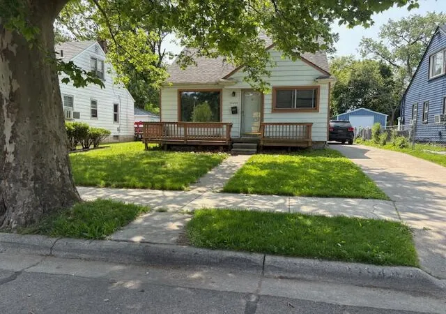 Photo 1 of Sale Pending at 19495 Grandview St, Detroit, MI 48219 | MLS# 70472549 | Listing updated on 2026-09-25