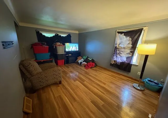 Photo 3 of Sale Pending at 19495 Grandview St, Detroit, MI 48219 | MLS# 70472549 | Listing updated on 2026-09-25
