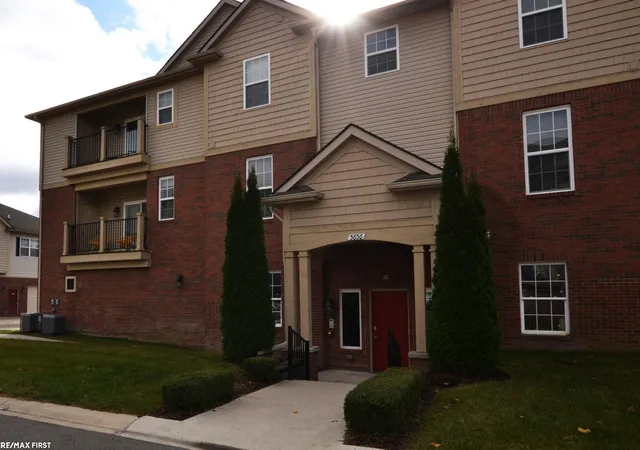 Condo for sale at 5656 Flagstaff Pines Dr #408, Shelby Township, MI 48317 | MLS# 50222707