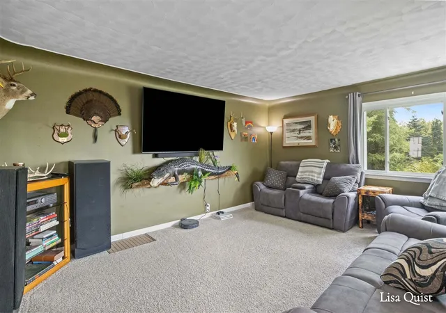 Photo 2 of Single family home for sale at 16271 Albrecht Ave, Cedar Springs, MI 49319 | MLS# 70556353 | Listing updated on 2026-09-10