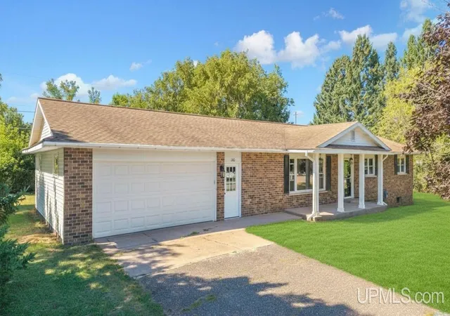 Photo 1 of Single family home for sale at 140 Campbell St, Kingsford, MI 49802 | MLS# 50220681 | Listing updated on 2026-09-29