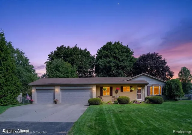 Photo 2 of Single family home for sale at 6282 Peach Dr, Clarkston, MI 48346 | MLS# 61025967 | Listing updated on 2026-09-16