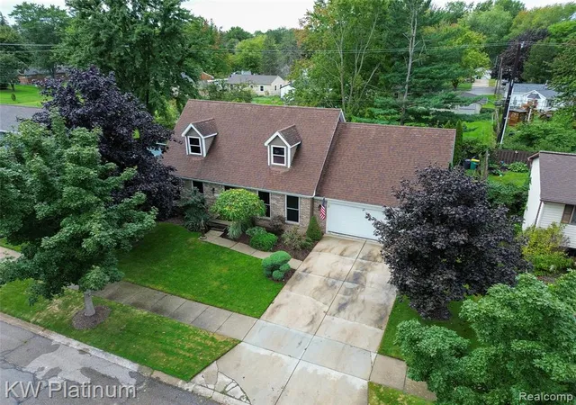 Photo 3 of Sale Pending at 70155 Canterbury Dr, Richmond, MI 48062 | MLS# 61035042 | Listing updated on 2026-10-13