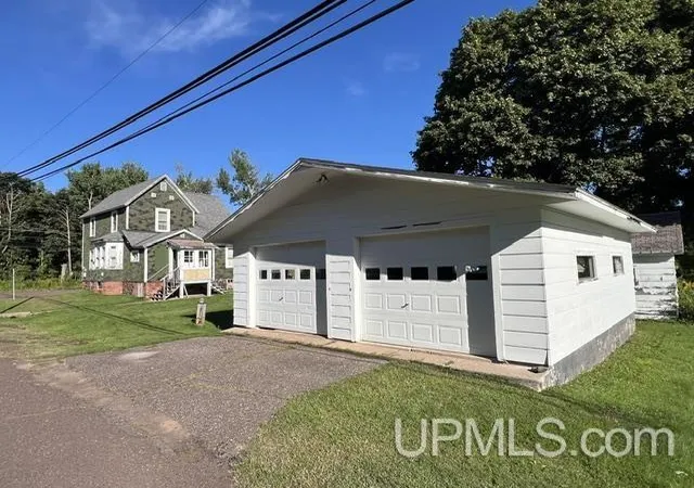 Photo 4 of Single family home for sale at 57182 11th Street, Calumet, MI 49913 | MLS# 50220844 | Listing updated on 2026-09-04