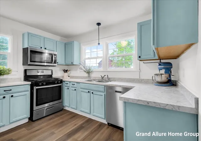 Photo 3 of Single family home for sale at 5119 18 Mile Rd, Cedar Springs, MI 49319 | MLS# 70557388 | Listing updated on 2026-09-09
