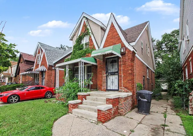 Photo 2 of Single family home for sale at 15440 Ardmore St, Detroit, MI 48227 | MLS# 50220105 | Listing updated on 2026-09-11