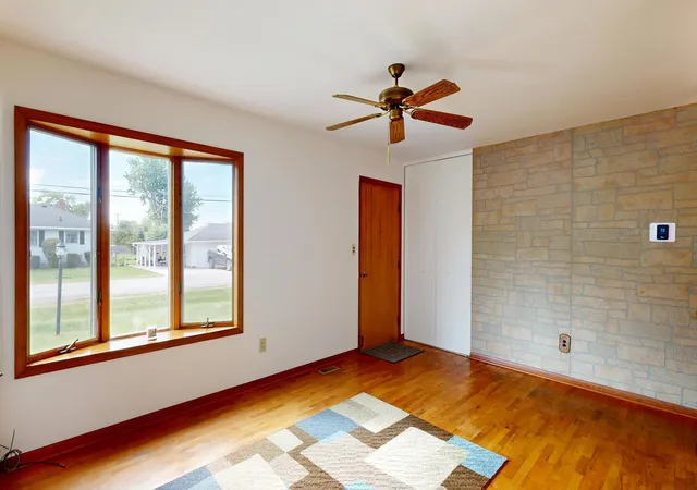 Photo 3 of Sale Pending at 2293 Michigan Ave Rd, Bay City, MI 48708 | MLS# 50222295 | Listing updated on 2026-10-02