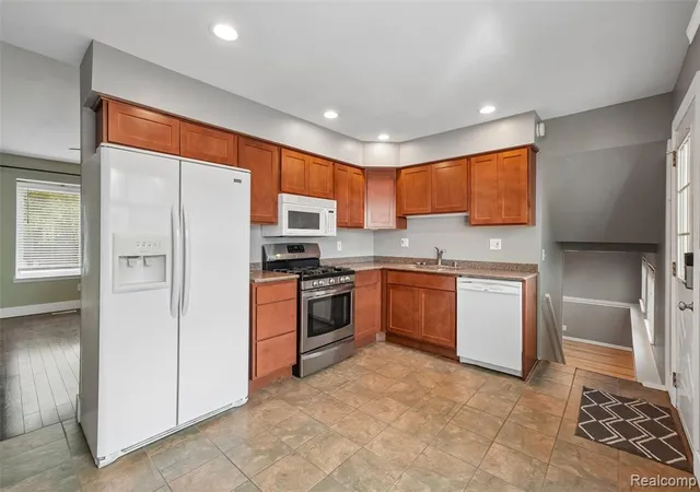 Photo 2 of Single family home for sale at 5752 Sunset Trl, Ypsilanti, MI 48197 | MLS# 61029321 | Listing updated on 2026-10-10