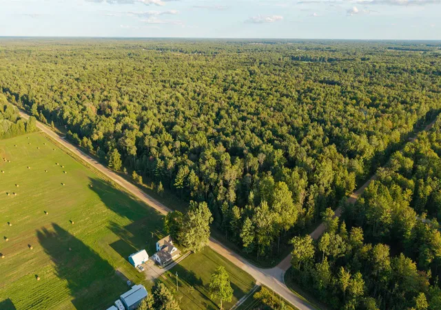 Photo 2 of Sale Pending at 2090 E Baker Rd, Hope, MI 48628 | MLS# 50221568 | Listing updated on 2026-09-14