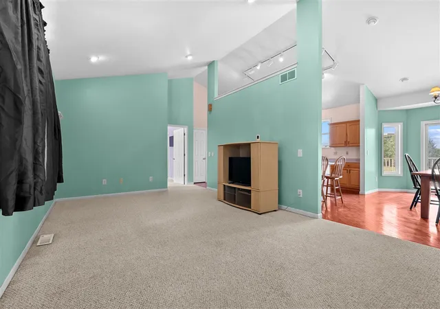 Photo 4 of Single family home for sale at 30479 52nd Avenue, Paw Paw, MI 49079 | MLS# 70555176 | Listing updated on 2026-09-18