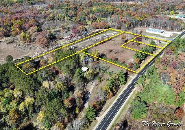 Photo 1 of Sale Pending at 2072 W 15 Mile Rd, Bitely, MI 49309 | MLS# 70504031 | Listing updated on 2026-09-03