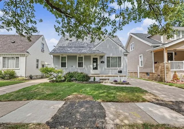 Photo 1 of Sale Pending at 1646 Mill St, Lincoln Park, MI 48146 2361 | MLS# 61025922 | Listing updated on 2026-09-05
