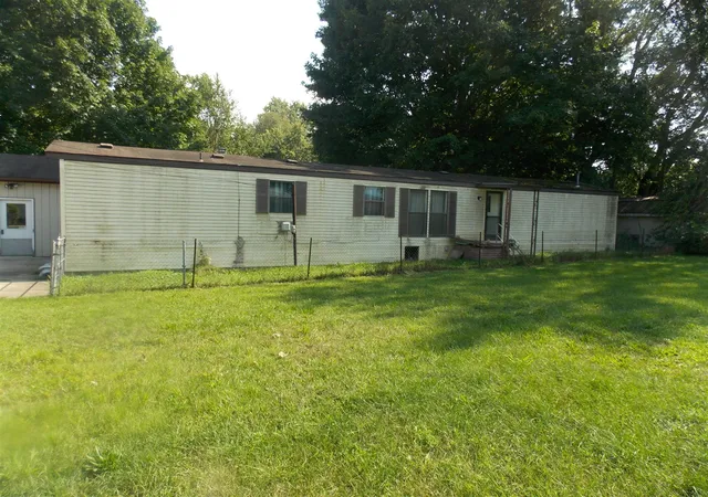Photo 2 of Single family home for sale at 1168 Shady Shores Dr, Niles, MI 49120 | MLS# 70555326 | Listing updated on 2026-09-10