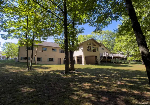 Single family home for sale at 120 Northview Dr, Iron Mountain, MI 49801 | MLS# 50220729