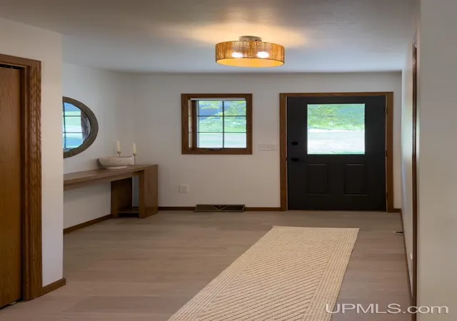 Photo 2 of Single family home for sale at 120 Northview Dr, Iron Mountain, MI 49801 | MLS# 50220729 | Listing updated on 2026-09-03
