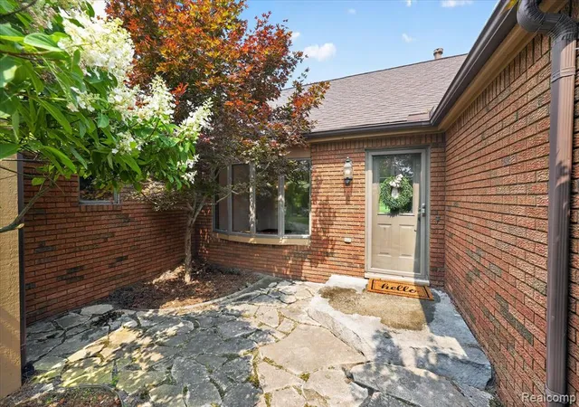 Photo 3 of Single family home for sale at 5461 Countryside Dr, Saline, MI 48176 9541 | MLS# 61023000 | Listing updated on 2026-09-16