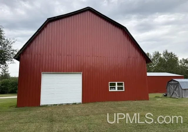 Photo 3 of Single family home for sale at 3638 M 67 Hwy, Chatham, MI 49816 | MLS# 50220645 | Listing updated on 2026-09-16
