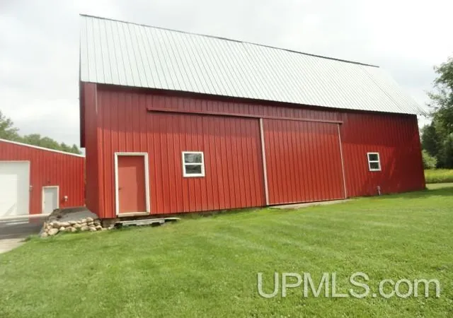 Photo 3 of Single family home for sale at 3638 M 67 Hwy, Chatham, MI 49816 | MLS# 50220645 | Listing updated on 2026-09-16