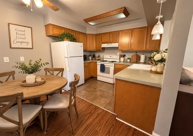 Photo 3 of Sale Pending at 4210 Packard St, Ann Arbor, MI 48108 | MLS# 70553614 | Listing updated on 2026-09-14