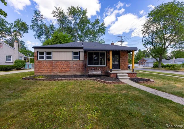 Photo 1 of Single family home for sale at 29824 Hathaway St, Livonia, MI 48150 | MLS# 61035499 | Listing updated on 2026-10-03
