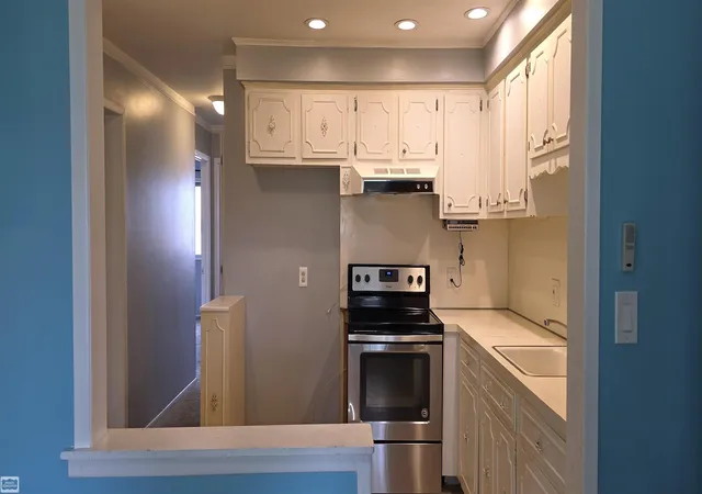 Photo 4 of Condo for sale at 29632 Hoover Rd #149, Warren, MI 48093 | MLS# 50221241 | Listing updated on 2026-09-10