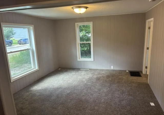 Photo 4 of Single family home for sale at 227 E Arbor St, Marcellus, MI 49067 | MLS# 70554570 | Listing updated on 2026-09-01