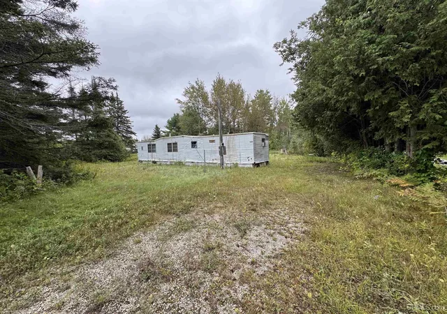 Photo 1 of Land for sale at 5939 Brampton 275 Rd, Gladstone, MI 49837 | MLS# 50222408 | Listing updated on 2026-10-28