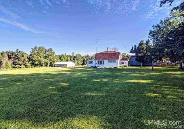 Photo 3 of Single family home for sale at 301 Little Finland Rd, Iron River, MI 49935 | MLS# 50223452 | Listing updated on 2026-09-30