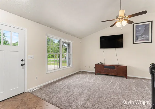 Photo 4 of Single family home for sale at 1802 Duchess Ct, Muskegon, MI 49445 | MLS# 70554063 | Listing updated on 2026-09-16
