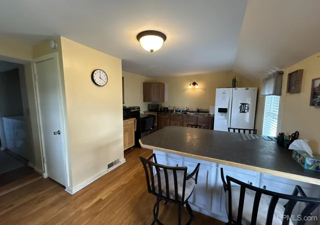 Photo 4 of Single family home for sale at 44863 14th Avenue, Atlantic Mine, MI 49905 | MLS# 50224599 | Listing updated on 2026-10-12