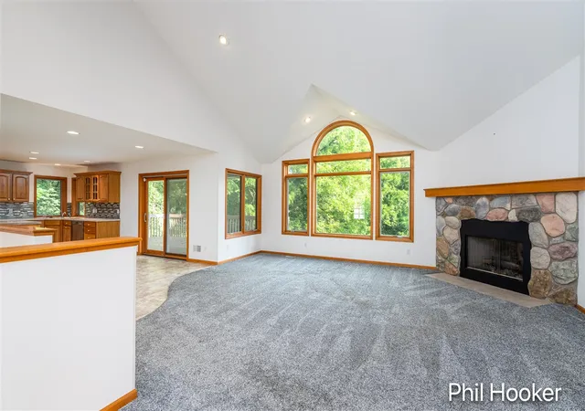 Photo 3 of Sale Pending at 6211 Royalton Dr, Caledonia, MI 49316 | MLS# 70556441 | Listing updated on 2026-09-13