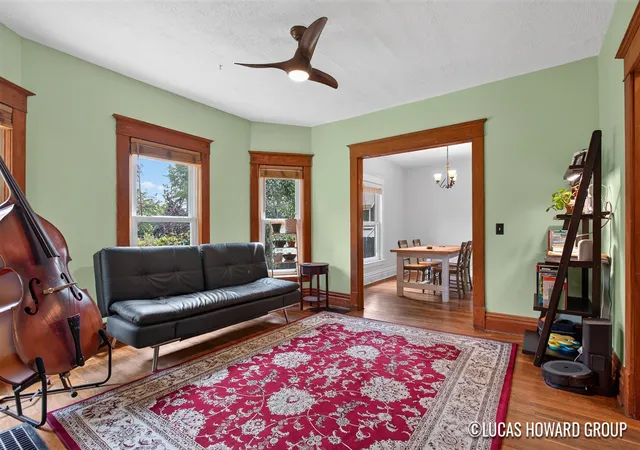 Photo 3 of Sale Pending at 922 Virginia St, Grand Rapids, MI 49506 | MLS# 70556684 | Listing updated on 2026-10-26