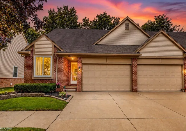 Photo 2 of Condo for sale at 7555 Amanda Cir Dr #18, Washington, MI 48094 | MLS# 50221369 | Listing updated on 2026-09-18