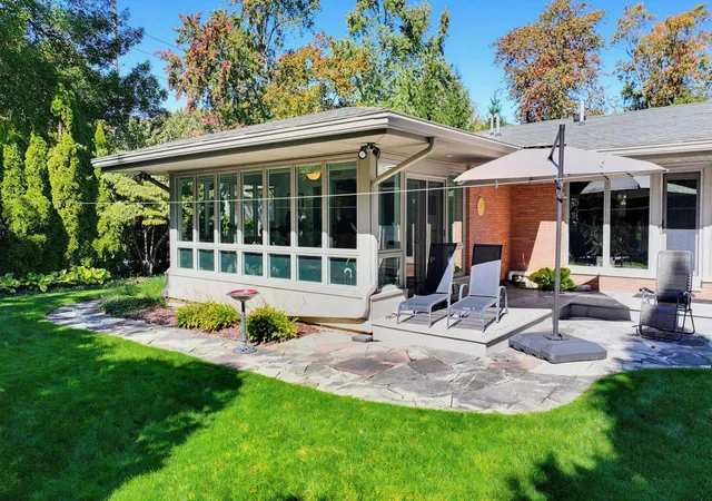 Photo 3 of Single family home for sale at 2200 Groveland Rd, Bay City, MI 48708 | MLS# 50223528 | Listing updated on 2026-10-01