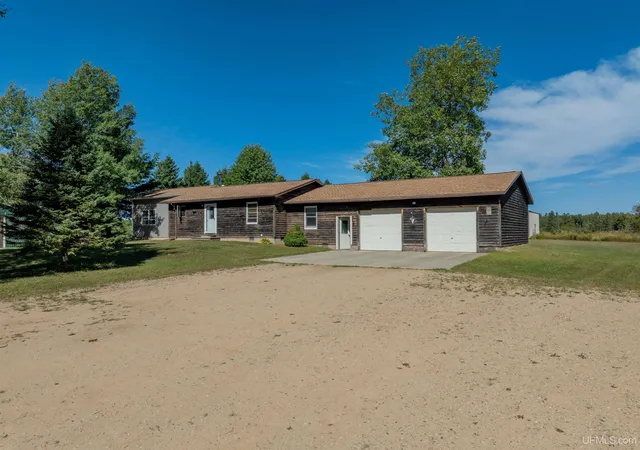 Photo 1 of Single family home for sale at E12288 Percy Rd, Shingleton, MI 49884 | MLS# 50222119 | Listing updated on 2026-10-29