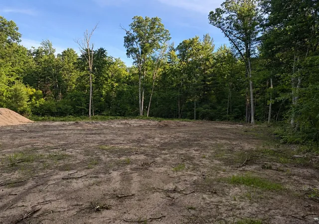 Photo 3 of Sale Pending at 4802 E 96th Street, Newaygo, MI 49337 | MLS# 70519262 | Listing updated on 2026-09-06