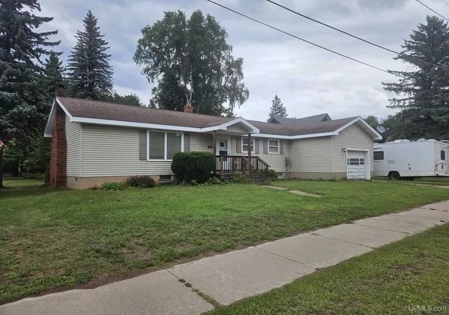 Photo 1 of Single family home for sale at 101 Silver St, Ontonagon, MI 49953 | MLS# 50221101 | Listing updated on 2026-09-08