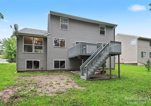 Photo 3 of Single family home for sale at 3689 Maple Hurst Dr, Grand Rapids, MI 49512 | MLS# 70557969 | Listing updated on 2026-09-12