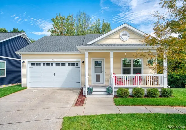 Photo 2 of Single family home for sale at 4482 Marie Therese Cir, Pinckney, MI 48169 8058 | MLS# 61026906 | Listing updated on 2026-09-15